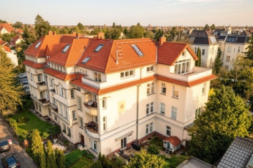 In bester Dahlemer Villenlage: 5-Zimmer-DG-Maisonette mit Südwest-Terrasse und Aufzug, 14195 Berlin, Dachgeschosswohnung