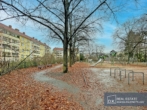 Spielplatz - Bezugsfrei ab 01. März! Geräumige 3-Zimmer Wohnung mit Süd-Balkon in zentraler Adlershof-Lage