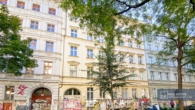 Hausansicht - Modernisiertes und sofort bezugsfreies Studio-Apartment im Wrangelkiez