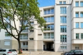 Wohnhaus - Loftartige 2-Zimmer Wohnung mit 2 Loggien und 2 PKW-Stellplätzen in Neukölln