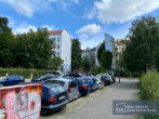 Straßeneinfahrt - Sofort bezugsfreie Wohnung im “Boxhagener Kiez” in Friedrichshain