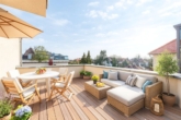 Terrasse - Exklusive Dachgeschoss-Maisonette in Dahlemer Villenlage mit Südwest-Terrasse und Aufzug
