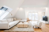 Wohnbereich - Exklusive Dachgeschoss-Maisonette in Dahlemer Villenlage mit Südwest-Terrasse und Aufzug