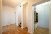Flur - Licht, Raum und Privatsphäre: hochwertige Dachgeschoss-Maisonettewohnung im Herzen Charlottenburgs