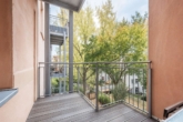 Balkon Hofseite - Stilvolle Altbauwohnung zwischen Bötzow- und Samariterkiez: Großzügige 4-Zimmer mit 2 Balkonen